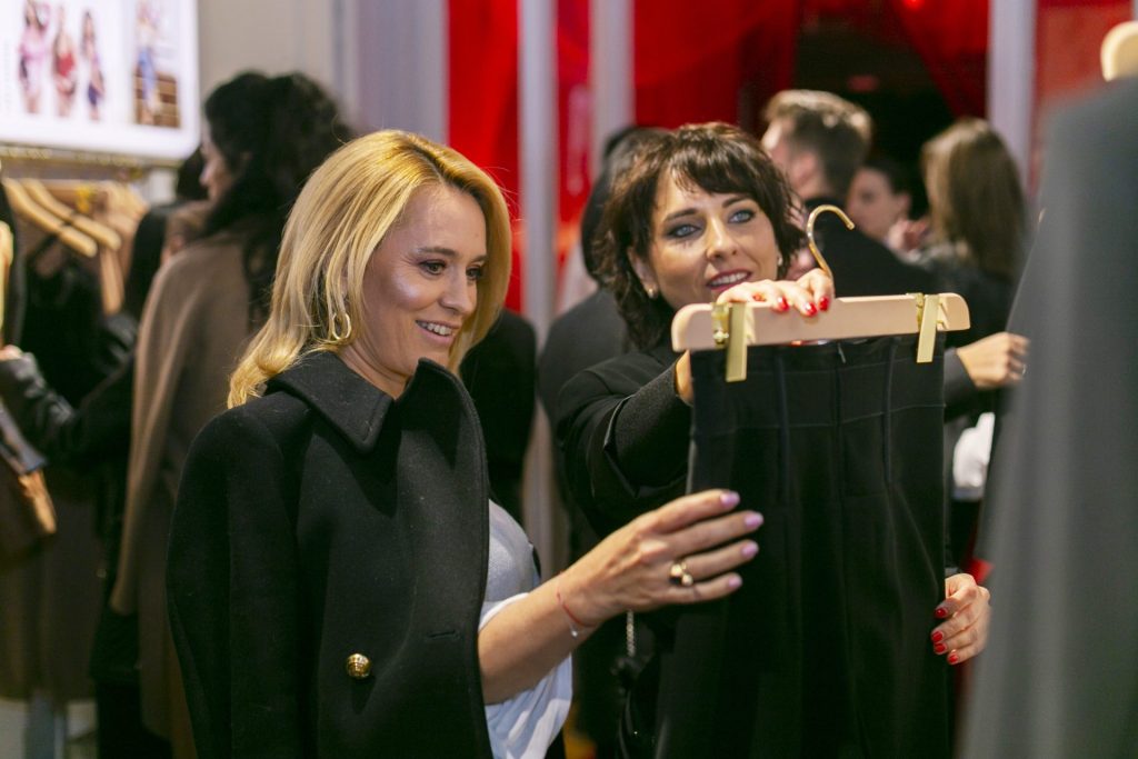 MURMUR EVENT New FW22 Collection 10