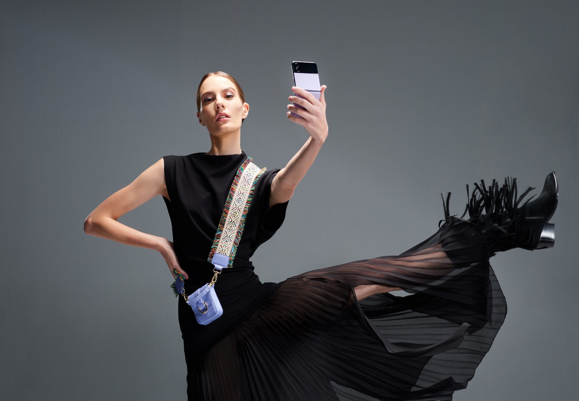 Flip The Design Rules, colecția Samsung  | Musette care aduce o revoluție în fashion