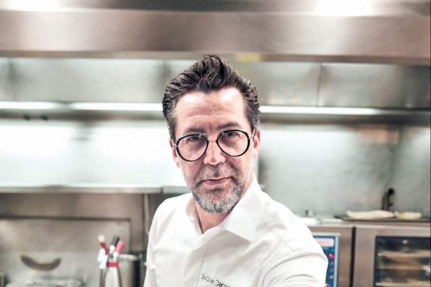 Cine este Quique Dacosta, chef-ul care a pus România pe harta Michelin 5 Quique Dacosta by Papo Waisman e1683210069317
