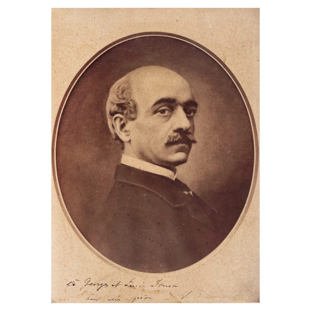 Fotografie ilustrandu l pe Vasile Alecsandri Iasi cca. 1880 cu dedicatia olografa a scriitorului raritate extrema provine din colectia criticului literar Serban Cioculescu