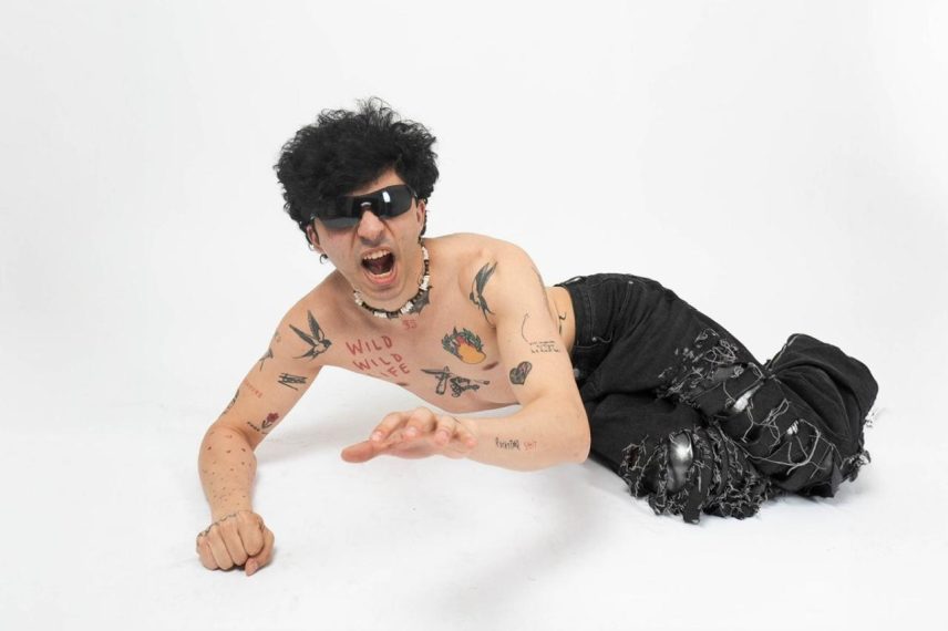 Cristian Robe, tânărul actor care vrea să reinventeze teatrul independent