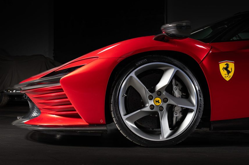 Ferrari Daytona SP3 Tiriac Collection 3