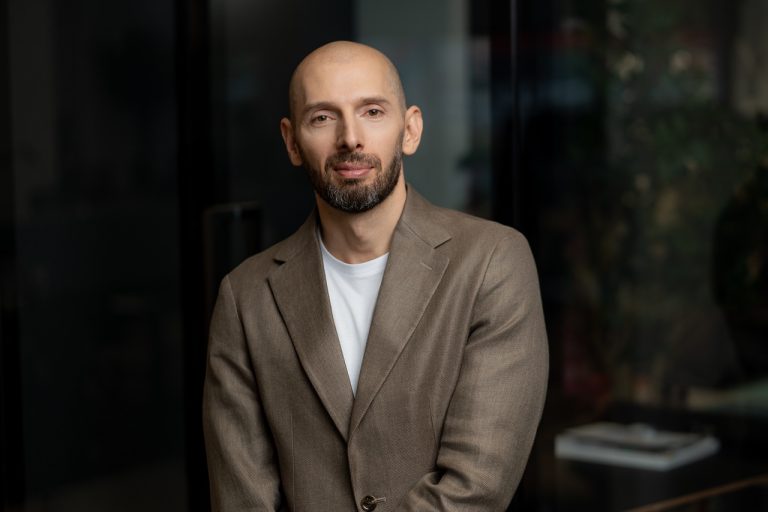 De la „Cumpără acum” la „Investește în tine”: cum transformă LT.Wealth Black Friday într-o lecție de prosperitate