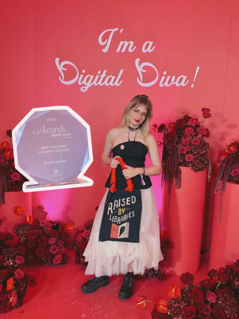 Ruxandra Gîdei, fondatoarea 4fără15: „literatura este o unealtă prin care poți citi lumea”